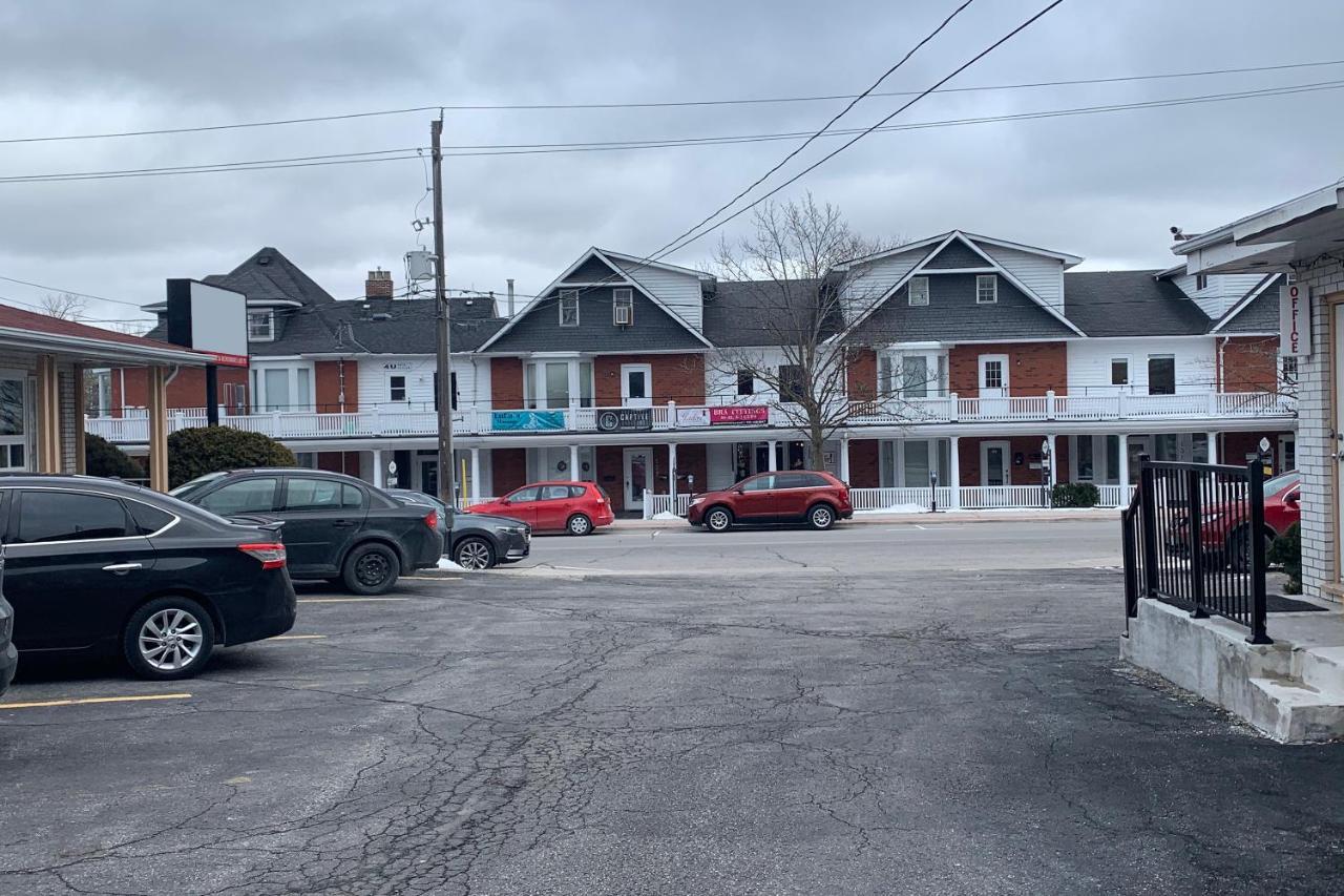 Lucien Motel Whitby Dış mekan fotoğraf